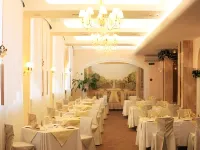 Volhov Hotel