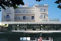 青檸飯店 - 停車場