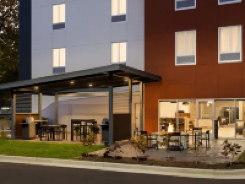 牛津安尼斯頓Candlewood Suites酒店 牛津酒店