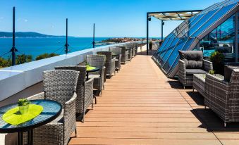 Sol Marina Palace