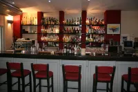 Dionysos Hotel فنادق في Poros