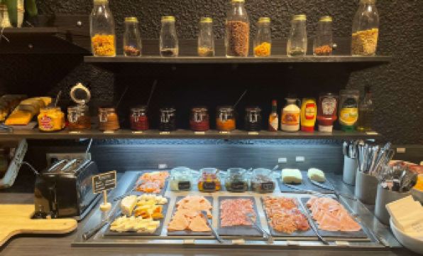 Golden Tulip Roissy Saint Witz