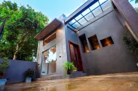 Forest Face Lodge Hotels in haragama