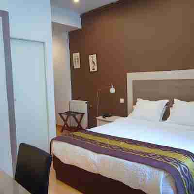 Logis Hôtel Grand Hôtel Pelisson Rooms