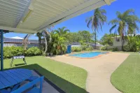 Oscar Motel Hotels in Bundaberg West