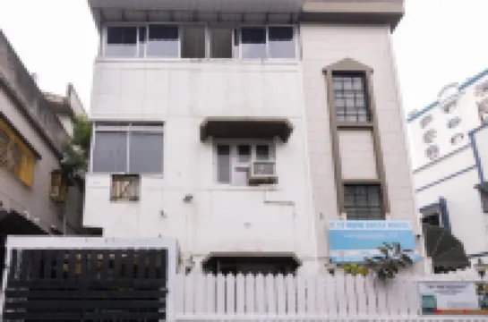 Goroomgo City View Guest House Kolkata Hotel berhampiran Jadavpur University