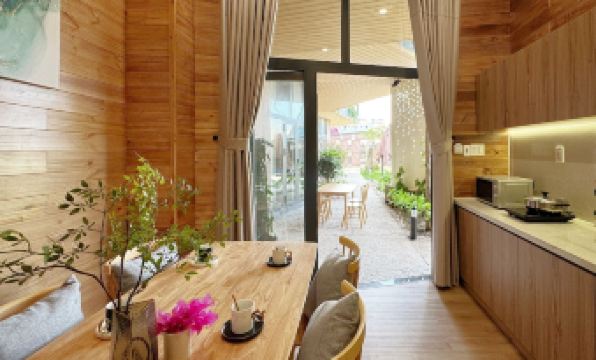 9. 바닐라 호 트람..