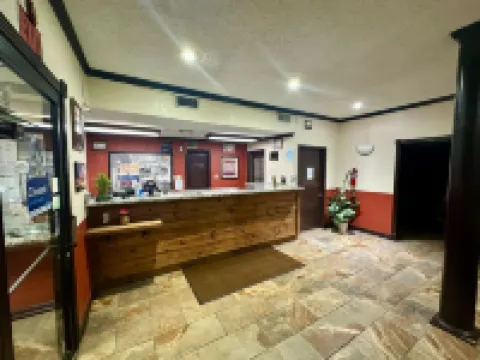 Super 8 by Wyndham Athens TX Hotels in Athens
