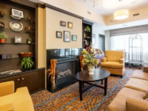 Sleep Inn & Suites Harbour Pointe Hotels in Brandermill