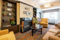 Sleep Inn & Suites Harbour Pointe - parking