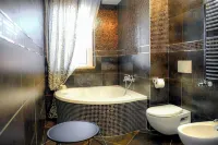 Airport bari deluxe Hotel in zona UCI Molfetta Outlet