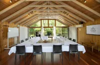 Kondalilla Eco Resort Hotels in Flaxton