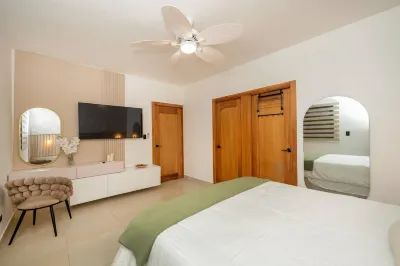 10Min Airport & Homs - Dream Stay - Pool & Gym のホテル