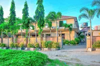 K27 Premier Backpackers Hotel di 