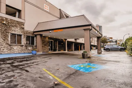 SureStay Plus by Best Western Coquitlam