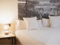 Apartments Hotel Sant Pau Hotels near Fundacio Puigvert