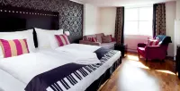 Home Hotel Arcticus