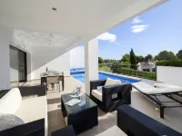 Bellveure - Pools
