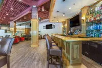 Burrstone Inn, Ascend Hotel Collection - С баром