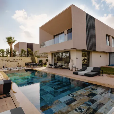 Marrakech Oasis Retreat - 5-Bedroom Villa with Private Pool