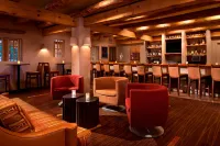 Courtyard Page at Lake Powell - bar