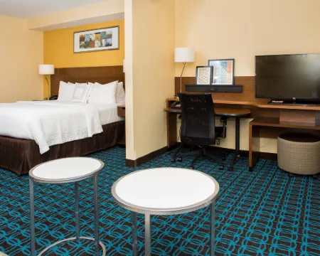 Fairfield Inn & Suites Raynham Middleborough/Plymouth Hotels in Middleboro