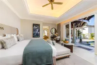 Maradiva Villas Resort and Spa Hotels in Flic en Flac