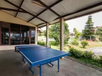 Belgareti Modern Ethnic House Cipanas Puncak Hotels in Pacet