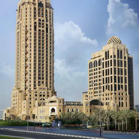 Arjaan by Rotana Dubai Media City Отели рядом с достопримечательностью «Район Дубай-Нолидж-Виллидж»