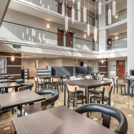 Drury Inn & Suites Champaign