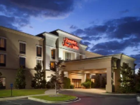 ハンプトン イン スイーツ オペライカ I85 オーバーン エリア オペライカのホテル