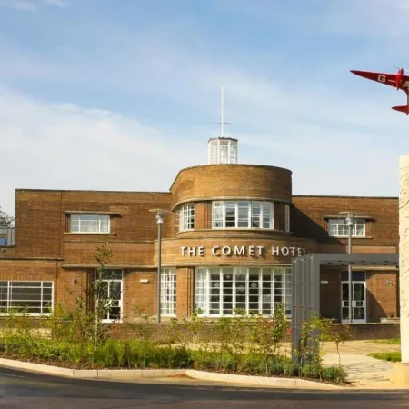 The Comet London Hatfield