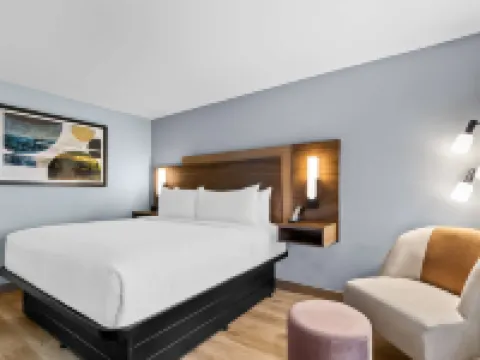 SureStay Plus by Best Western Fenton Hotels in Fenton