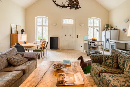 Kleines Schloss Lanke: View into the forest