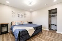 Ultimate Family Escape - 5BR 2.5BA - 2 Living Rooms