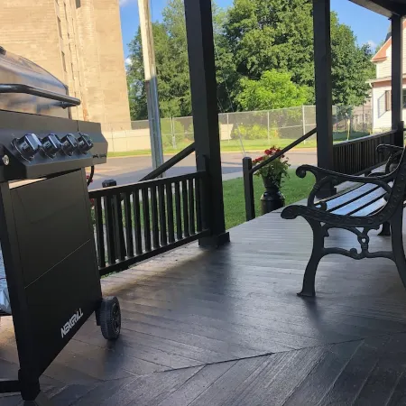 4 bedroom/2 bath