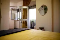 Sound of Colors - Art Design Apartment