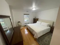 Beautiful Spacious 4BRM House! Hotels in Arlington