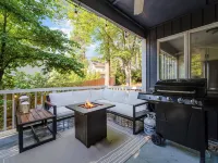 Calhoun Clubhouse 3BR/2BA Home • Sleeps 8 • Fire pit 🔥 • Near #6 & Longleaf ⛳ Hotels in Pinehurst