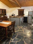 BnB Rural Country Blues Cottage 1 acre retreat