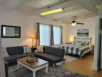 Cozy Studio in Margaretville, close to Skiing and More!