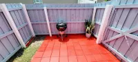 Private 1 bedroom apt/full kitchen/big shower.