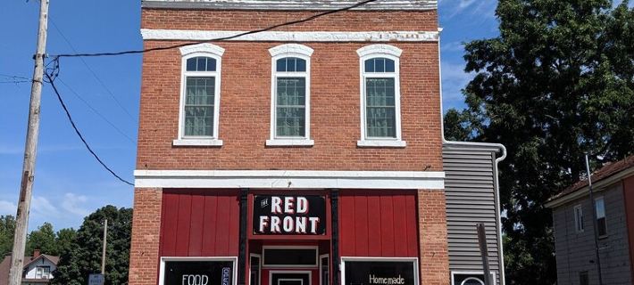 The Red Front Suite - Sleeps 15 Hotels in Hancock County