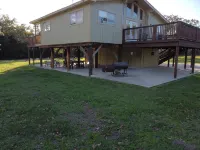 Lakeview Cabin-Lake Access, fire pit, pickle ball, pets ok