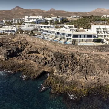 Villa With Private Heated Pool And Spectacular Sea And Mountain Views