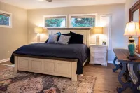 Lake Omega View-Lakefront-Dock-Fireplace فنادق في Hiawassee