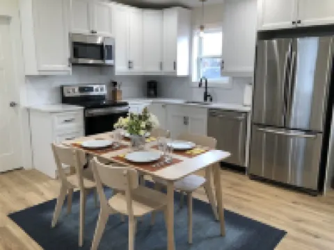 Bright new 2nd-floor space near Mayo Clinic & downtown