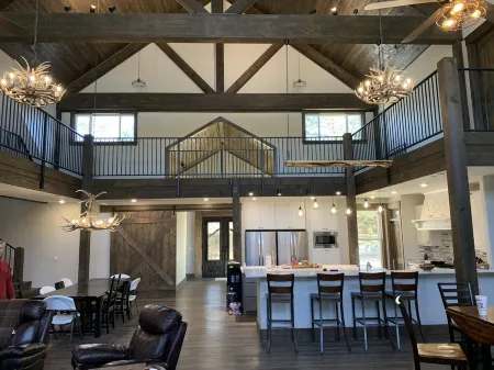 Gorgeous Mountain Lodge on Privately-Owned Lake - Sleeps 30!