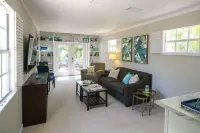 Seahorse Suite Bradenton Hideaway