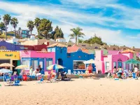 Rare 3 br in Capitola Village with 5pm checkout Jan-Apr+Parking! Hotels in Capitola